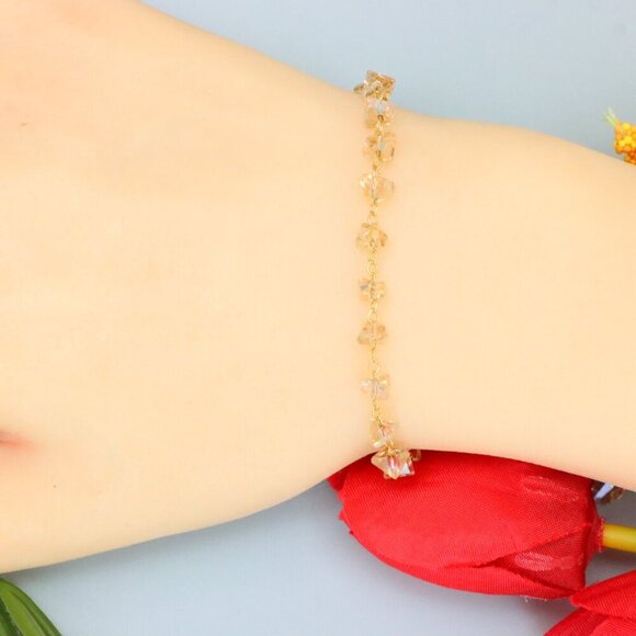 "Elegant & Trendy Bracelet, A Perfect Gift for Women, Thoughtful, EVCH1371 - Picture 8 of 11